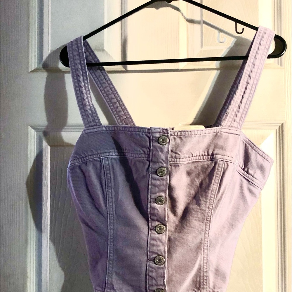 Levi's Lavender Crop Top